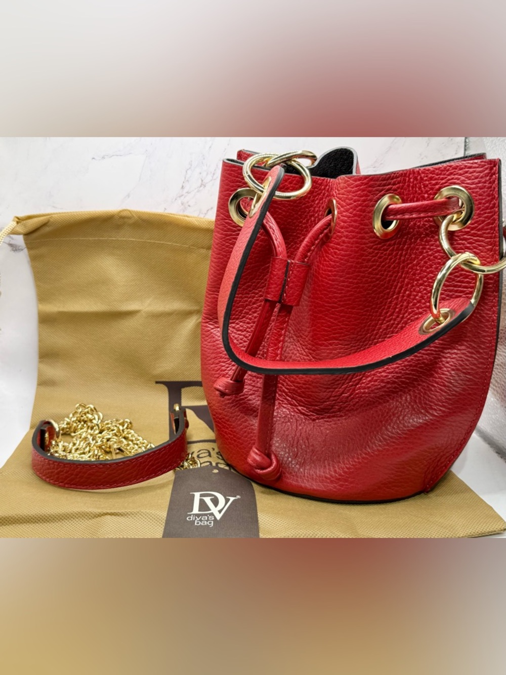 DV Diva’s Bag Genuine Pebbled Leather Made in Italy Bucket Crossbody Bag in red